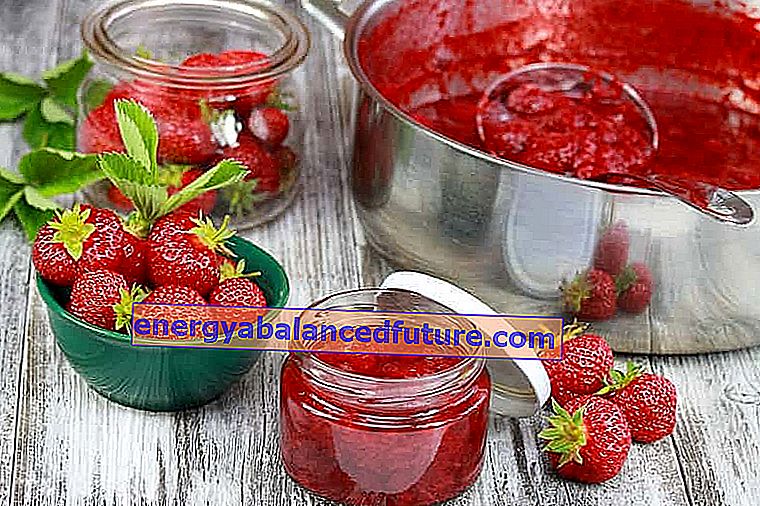 Μαρμελάδα φράουλας - μια συνταγή για παραδοσιακές κονσέρβες φράουλας